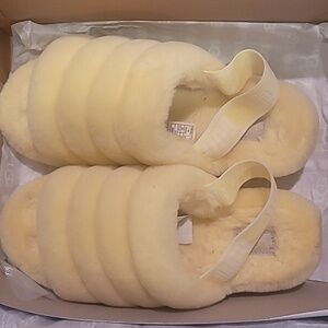 Ugg slides